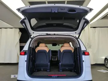 2021 Kia Carnival с пробегом 113 350 км