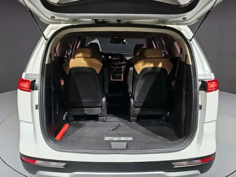 2021 Kia Carnival с пробегом 88 729 км