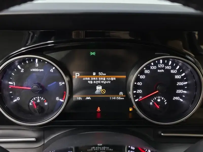 2022 Kia Carnival с пробегом 114 156 км