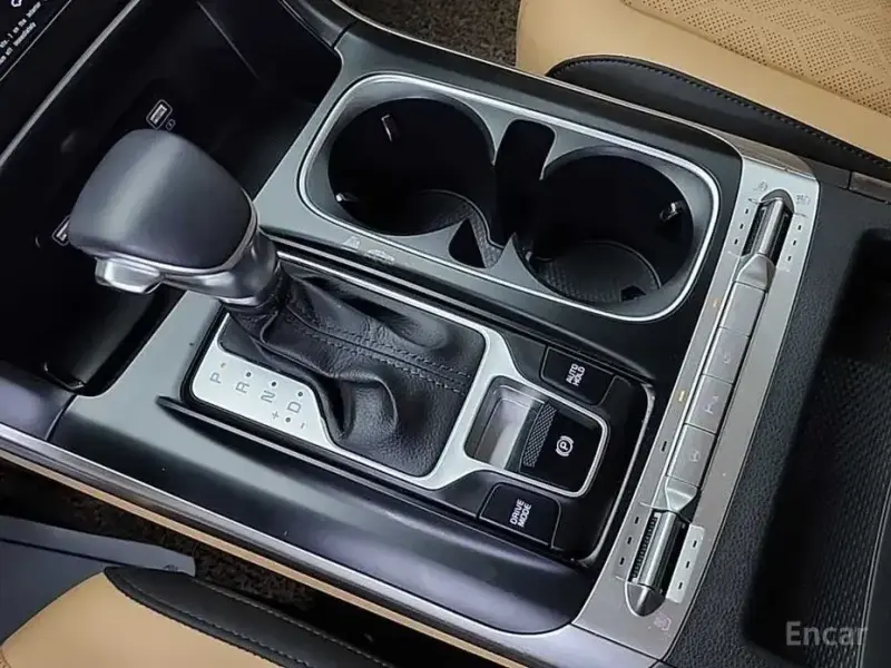 2021 Kia Carnival с пробегом 61 619 км