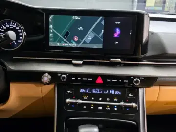2022 Kia Carnival с пробегом 113 571 км