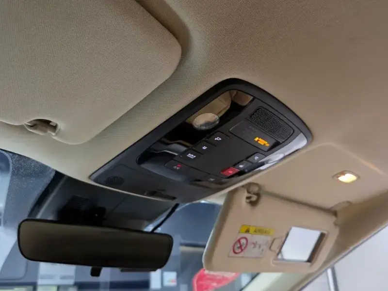 2022 Kia Carnival с пробегом 113 571 км