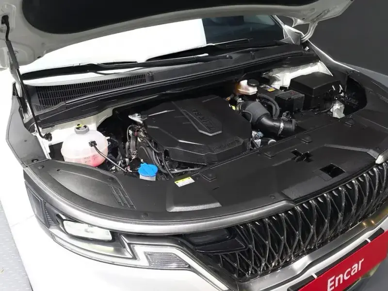 2023 Kia Carnival с пробегом 36 821 км