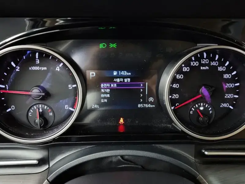 2022 Kia Carnival с пробегом 85 764 км