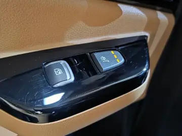 2023 Kia Carnival с пробегом 36 821 км