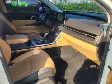 2021 Kia Carnival с пробегом 69 936 км