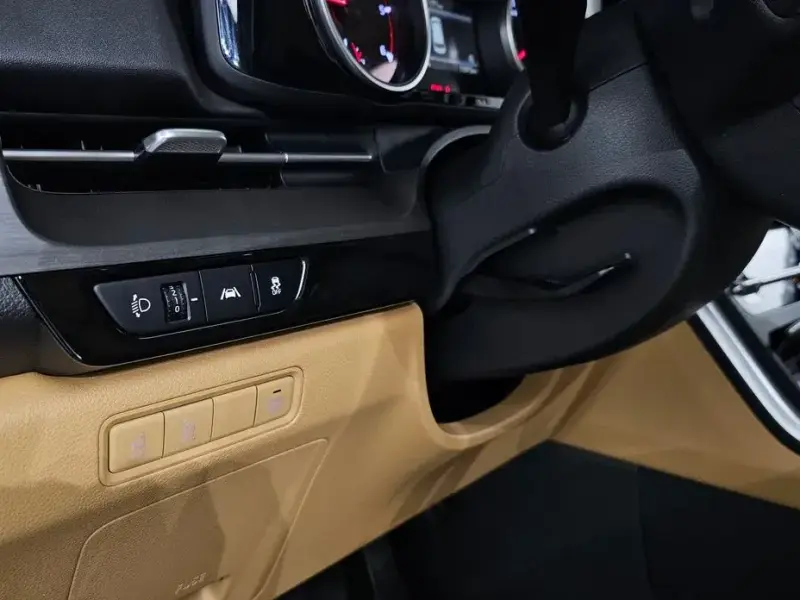 2022 Kia Carnival с пробегом 72 973 км