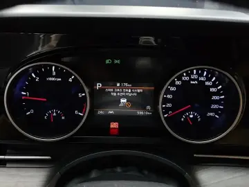 2022 Kia Carnival с пробегом 59 610 км