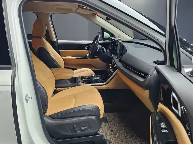 2022 Kia Carnival с пробегом 59 610 км