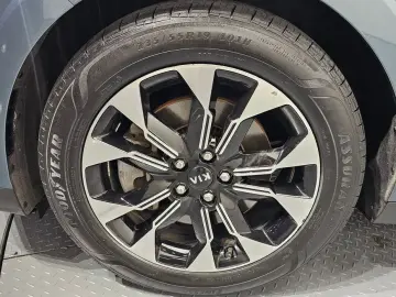 2021 Kia Carnival с пробегом 81 487 км