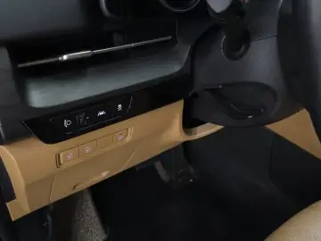 2022 Kia Carnival с пробегом 47 129 км