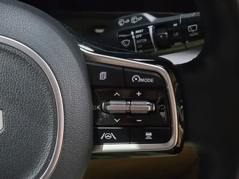 2022 Kia Carnival с пробегом 59 750 км