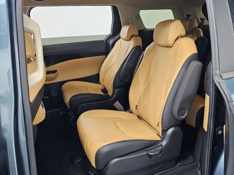 2021 Kia Carnival с пробегом 81 487 км