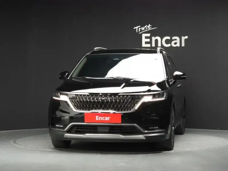 2023 Kia Carnival с пробегом 80 195 км