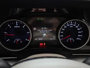 2021 Kia Carnival с пробегом 24 558 км