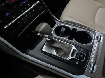 2021 Kia Carnival с пробегом 24 558 км