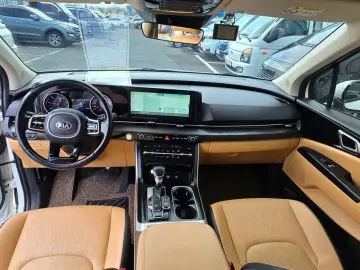 2021 Kia Carnival с пробегом 78 395 км