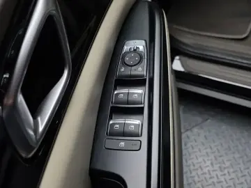 2021 Kia Carnival с пробегом 24 558 км