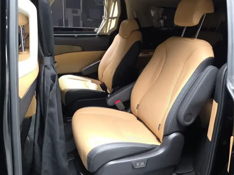 2023 Kia Carnival с пробегом 80 195 км