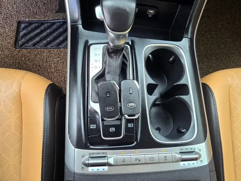 2021 Kia Carnival с пробегом 78 395 км
