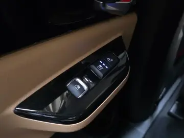 2023 Kia Carnival с пробегом 80 195 км