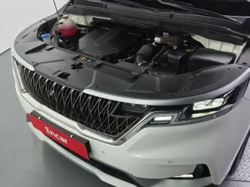 2022 Kia Carnival с пробегом 76 236 км