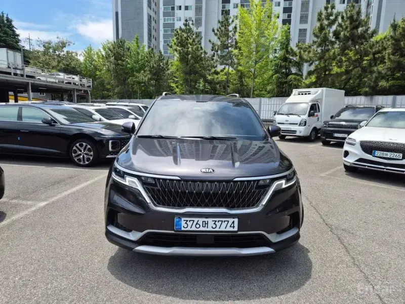 2021 Kia Carnival с пробегом 57 527 км