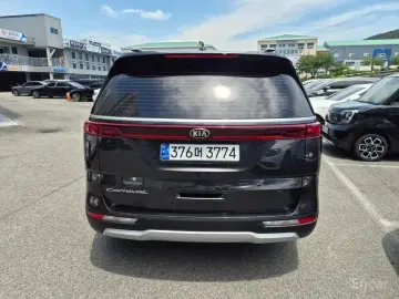 2021 Kia Carnival с пробегом 57 527 км
