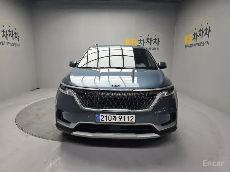 2021 Kia Carnival с пробегом 109 000 км