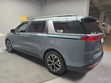 2021 Kia Carnival с пробегом 109 000 км