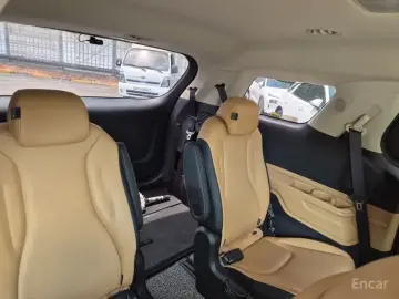 2021 Kia Carnival с пробегом 57 527 км