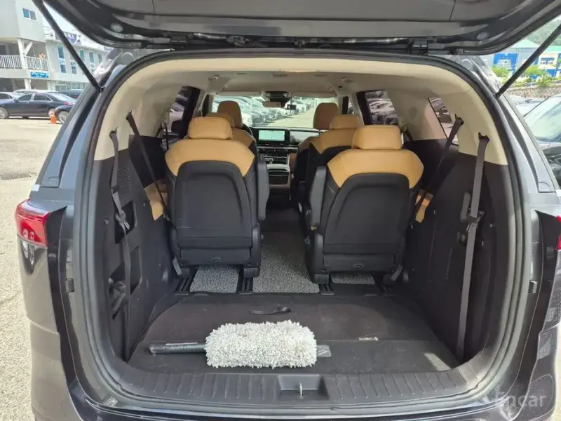 2021 Kia Carnival с пробегом 57 527 км