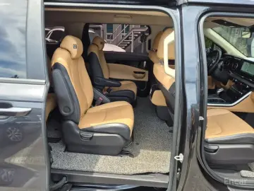 2021 Kia Carnival с пробегом 57 527 км