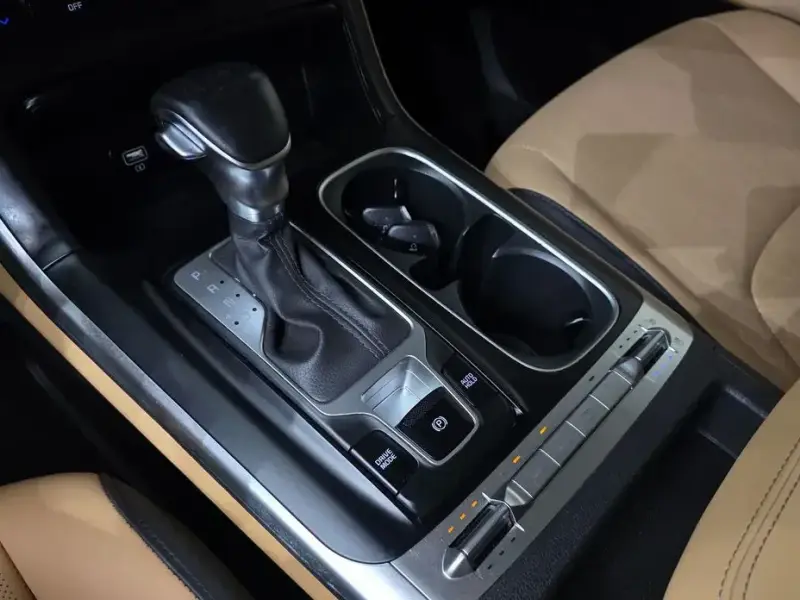 2022 Kia Carnival с пробегом 82 469 км