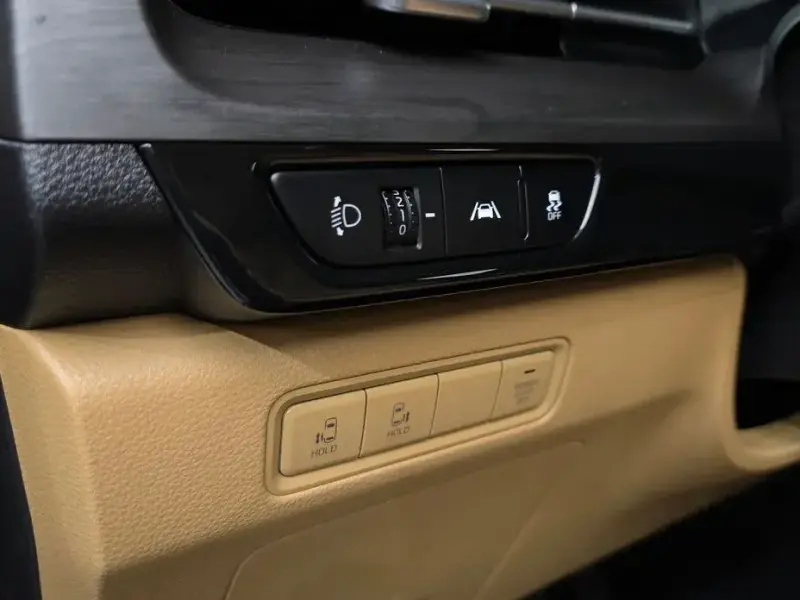 2022 Kia Carnival с пробегом 82 469 км