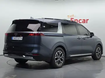 2021 Kia Carnival с пробегом 79 904 км