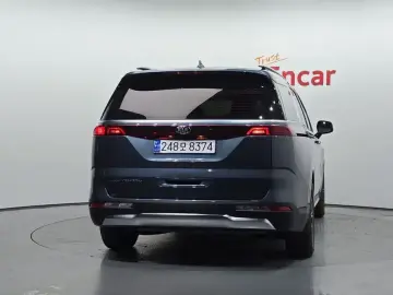 2021 Kia Carnival с пробегом 79 904 км