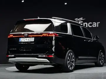 2021 Kia Carnival с пробегом 102 746 км