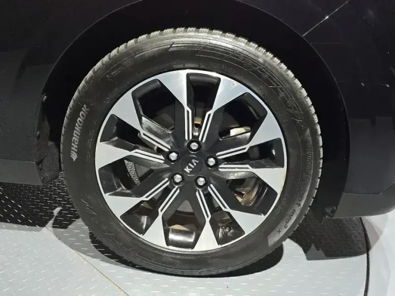 2021 Kia Carnival с пробегом 102 746 км