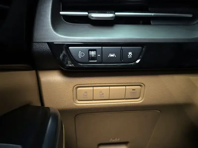 2021 Kia Carnival с пробегом 102 746 км