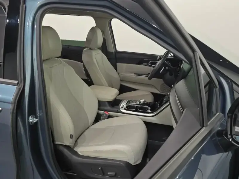 2021 Kia Carnival с пробегом 79 904 км