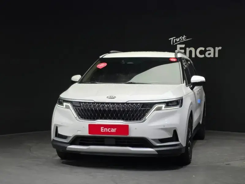 2021 Kia Carnival с пробегом 121 101 км