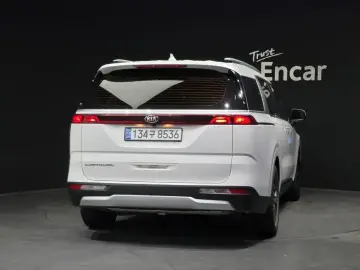 2021 Kia Carnival с пробегом 121 101 км