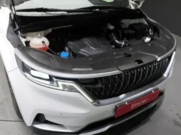 2021 Kia Carnival с пробегом 121 101 км