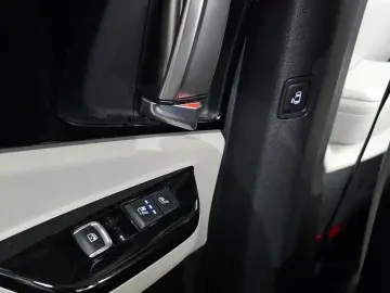 2022 Kia Carnival с пробегом 58 550 км