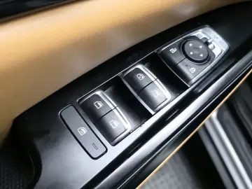 2021 Kia Carnival с пробегом 121 101 км