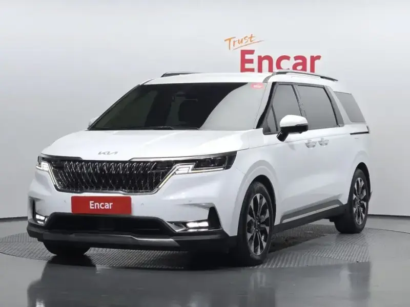 2022 Kia Carnival с пробегом 87 503 км