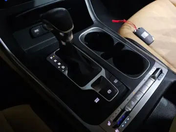 2022 Kia Carnival с пробегом 17 449 км