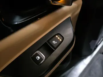 2021 Kia Carnival с пробегом 121 101 км