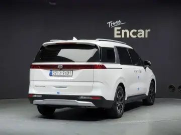 2021 Kia Carnival с пробегом 90 818 км
